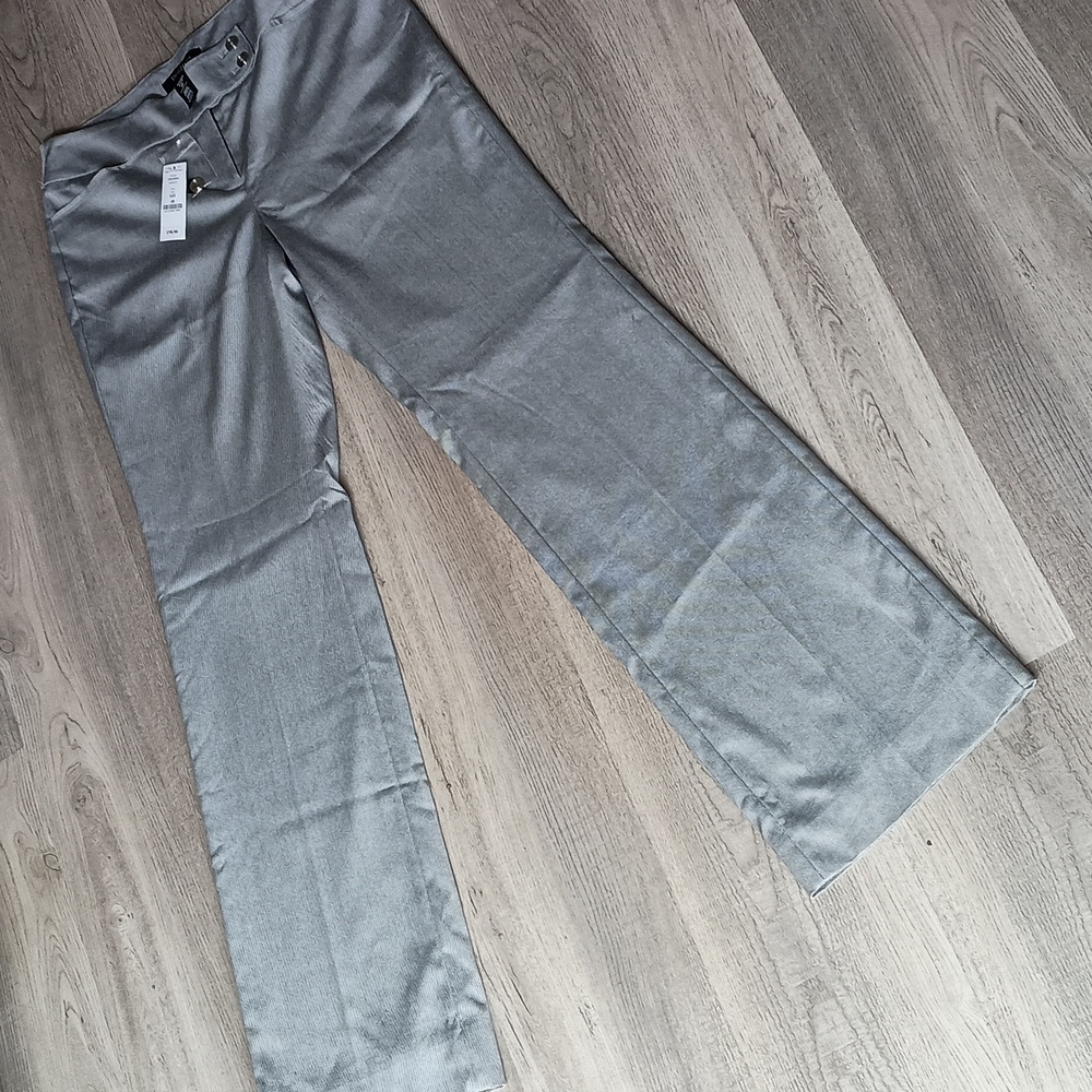 White House Black market dress pants modern boots size 4R